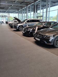 Mercedes-Benz Werkstatt SERVICE & SMILE