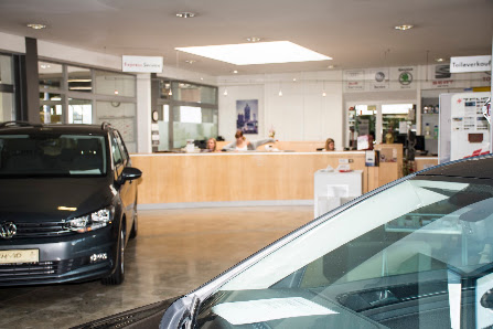 Automobilecenter Schmid Gmbh Servicepartner für Audi, VW, VW-NFZ, Skoda, Seat, Toyota