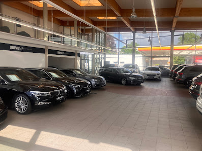 DriveMe Car Sales