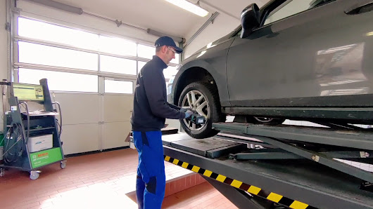 Kfz-Reparaturwerkstatt Scharrer GmbH & Co. KG