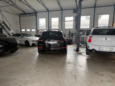 HM CarPoint
