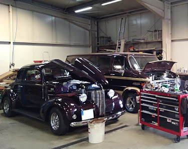 AVP American Vehicle Place