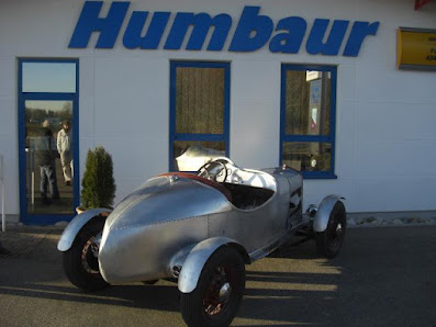 Humbaur GmbH Karosserie Fachbetrieb