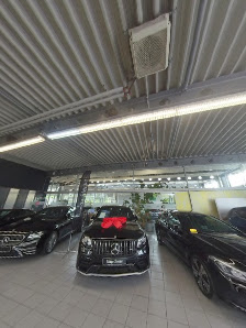 Autohaus Zanker GmbH & Co. KG