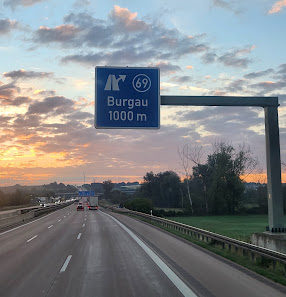 Automobile Bayr GmbH &Co.Kg