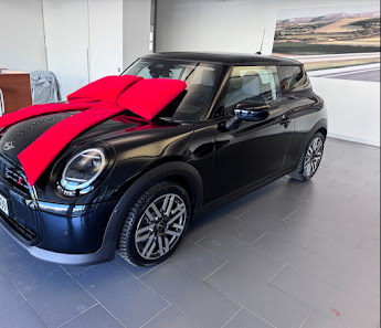 MINI Hamburg Filiale Wandsbek