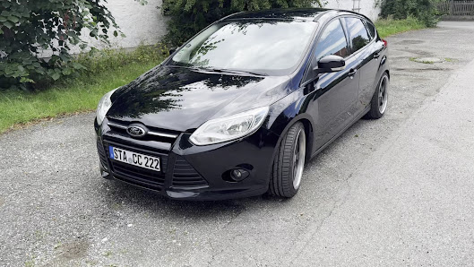 Autolack & Smart Repair Färber