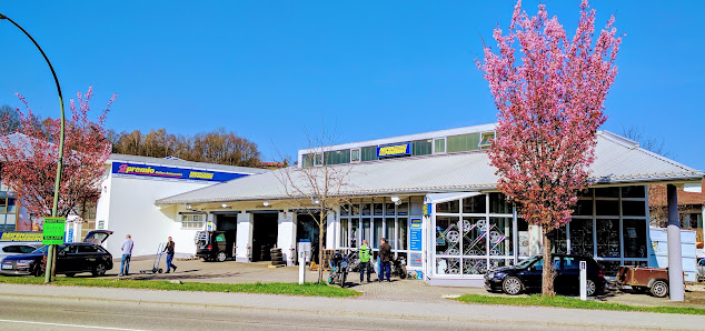Premio Reifen + Autoservice Reifen Feneberg AG