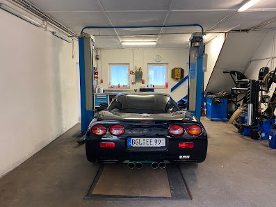 Tom's Garage