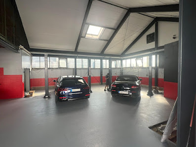 OTS - KFZ Autowerkstatt Service Meisterbetrieb - Reifenservice