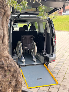 Rollstuhlautos.de & TaxiWerk
