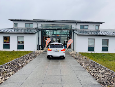 Autohero - Aufbereitungszentrum Hemau