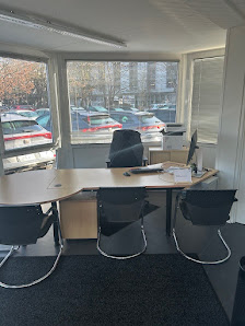 Auto & Service PIA GmbH - Gebrauchtwagenzentrum Detmoldstraße