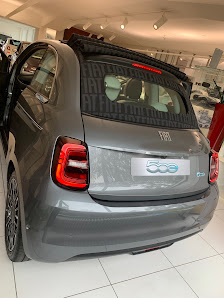 Fiat Häusler Automobile München Zentrale