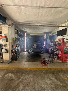 KFZ Service Storkow & Selbsthilfewerkstatt / 3D Achsvermessung