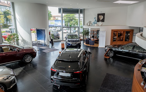 DiT München GmbH - Lexus Forum München