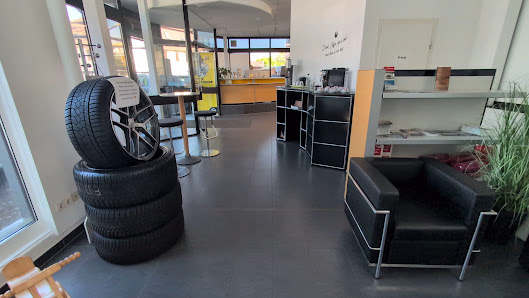 AUTOHAUS JAKOB GMBH