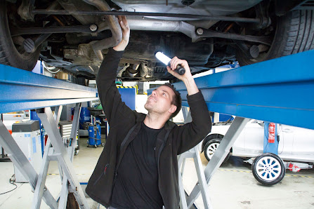 Autoservice Fries - KFZ Meisterbetrieb & Wohnmobilwerkstatt