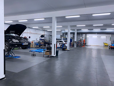 JVG Premium Lack + Karosserie - Werkstatt in Bad Vilbel