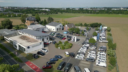 Avemo, Marnet, Volkswagen & Volkswagen Nutzfahrzeuge | Škoda Service | Autohaus Bad Nauheim