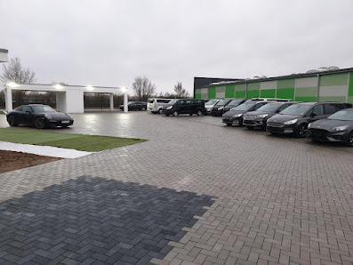 AT CAR TRADING