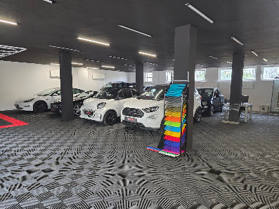 OZCARS Berlin - Ihr Autohaus am Kranoldplatz