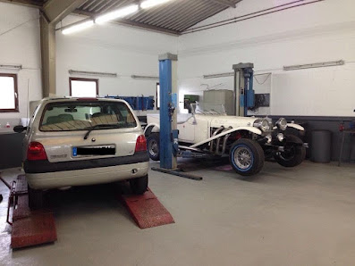 KFZ-Reparaturwerkstatt Ramirez