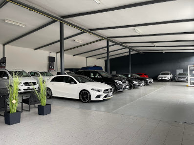 AZ Auto Center