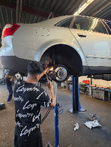 Autoselbsthilfewerkstatt Oststeinbek