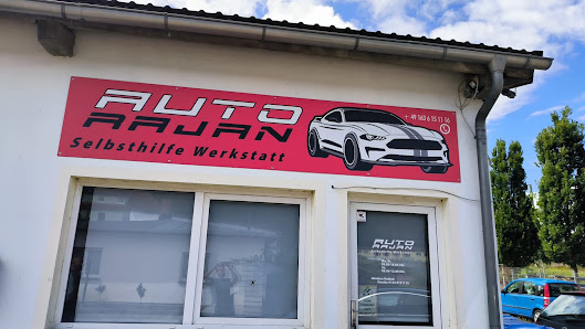 Auto Rajan Selbsthilfe Werkstatt