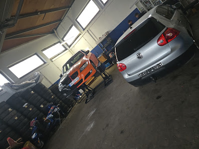 HEZAN Automobile