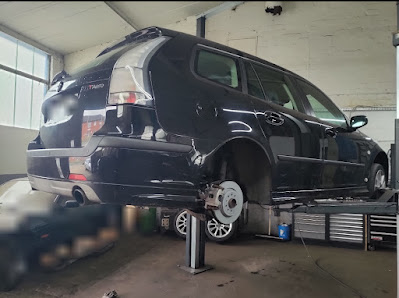 KFZ-Selbsthilfe Werkstatt