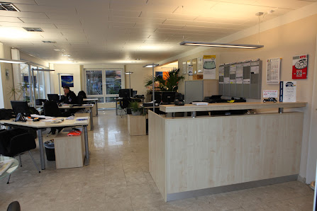 Unfall & Lackier Zentrum Neubauer GmbH