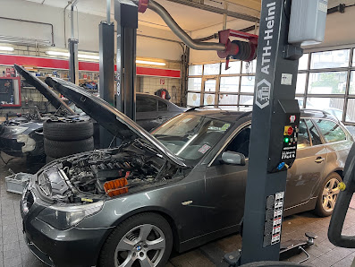 KFZ Autowerkstatt Praska