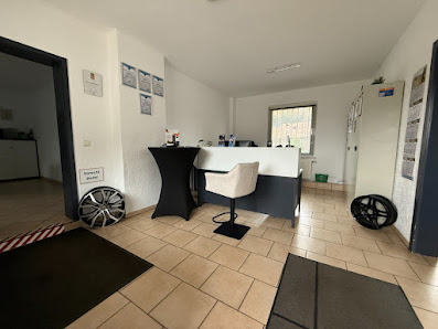 AUTO SCHREINER
