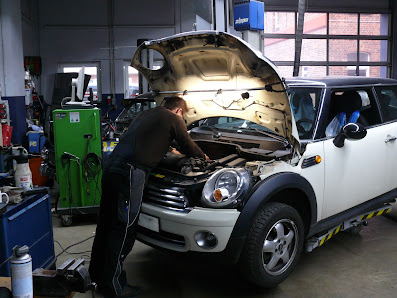 Kfz-Meisterwerkstatt Uwe Drücker