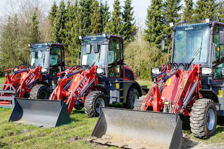 Autohaus Plagge | Kfz-Meister-Werkstatt | AVIA-Tankstelle | Minibagger-Vermietung