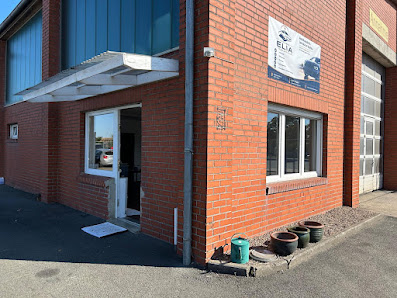 Autohandel Elia Frau und Mann