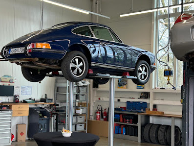 Elferdienst GmbH - freie Porschewerkstatt -