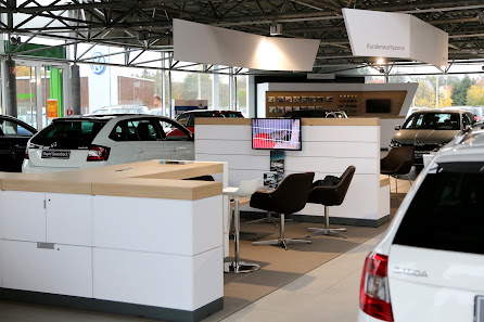 Thiel Schloß Neuhaus - Škoda, Seat & CUPRA