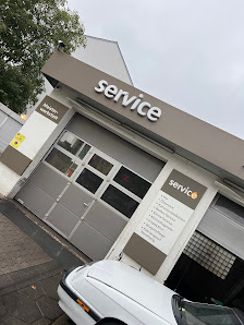 Autowerkstatt Westend auf der Access Tankstelle