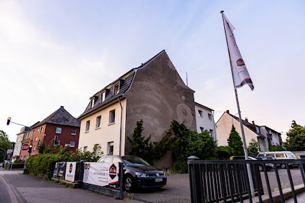 Fahrschulersatzfahrzeuge Köln - PLUM GmbH & Co.KG
