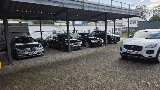 Mana Car Center