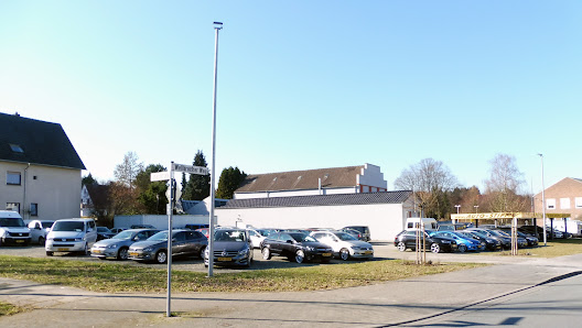 AUTO-STIPP - Fahrzeugausstellung