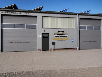 Timeless Cars Garage 89
