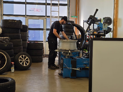 Car Inspect - Autoglas & Reifenservice in Bergheim