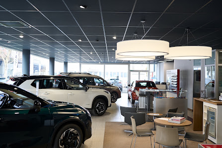 AUTOHAUS AM WESTBAHNHOF GMBH