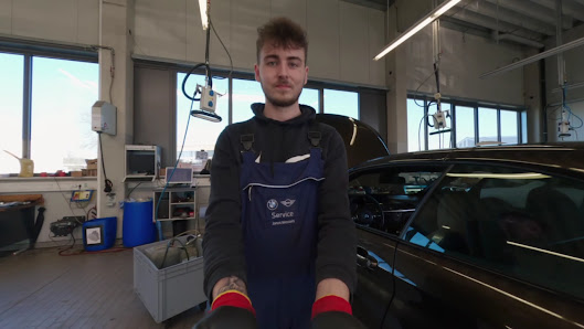 Autohaus Fett & Wirtz Automobile GmbH & Co. KG - BMW Vertragshändler und MINI Agent