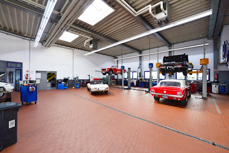 RADIUS GARAGE – Werkstatt & Autohaus