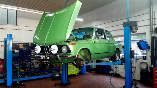 Auto Service Thomas